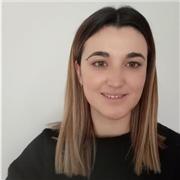 Profesora de educación primaria ofrece clases de apoyo y refuerzo de primaria, y a parte de piano